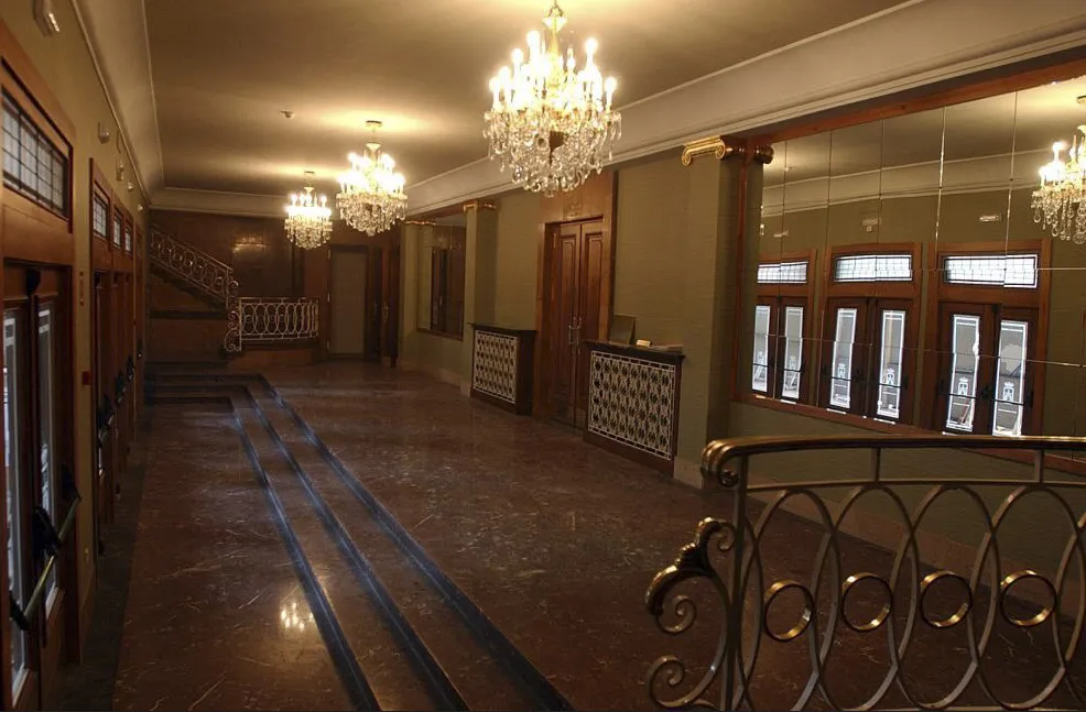 Vista del interor del hall